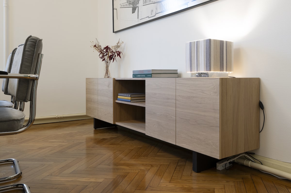 Ecrin-montre-3-annecy-luxe meuble-rangement-bois-sur-mesure-geneve
